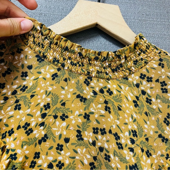 William Rast Mustard Floral Print Top Size M - Picture 4 of 13